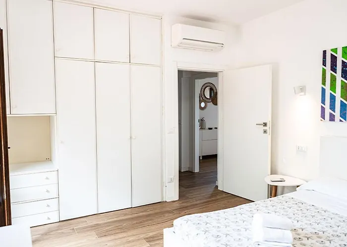 Casa Con Vista Mare E Giardino Privato 질리오 포르토